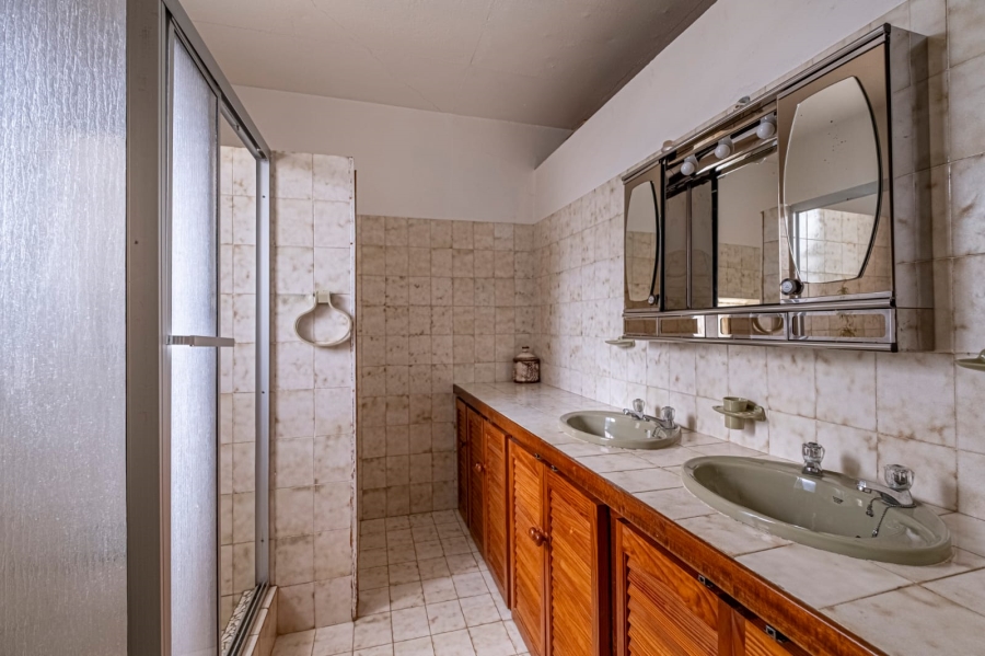 4 Bedroom Property for Sale in Janssendal Eastern Cape
